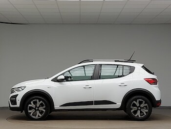 Used Dacia Sandero Stepway 2022 for sale - 78342960: Photo