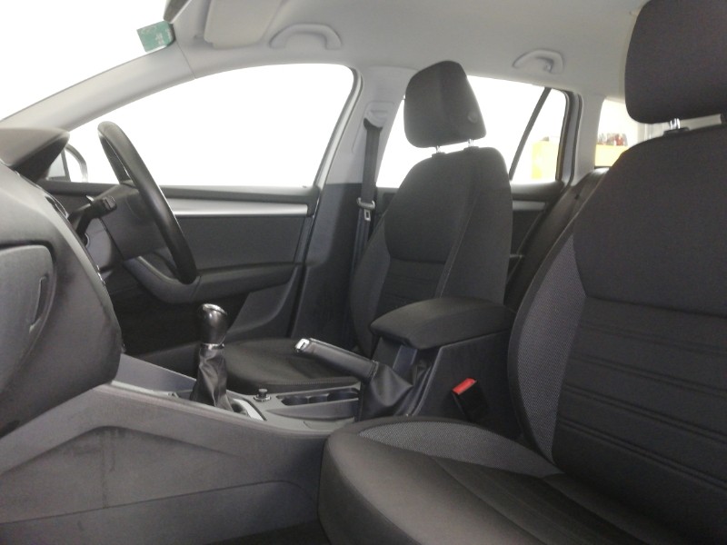 Used Skoda Octavia 2018 for sale - 77832433: Photo 5