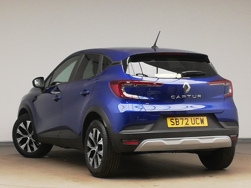 Used Renault Captur 2023 for sale - 77908217: Photo 3