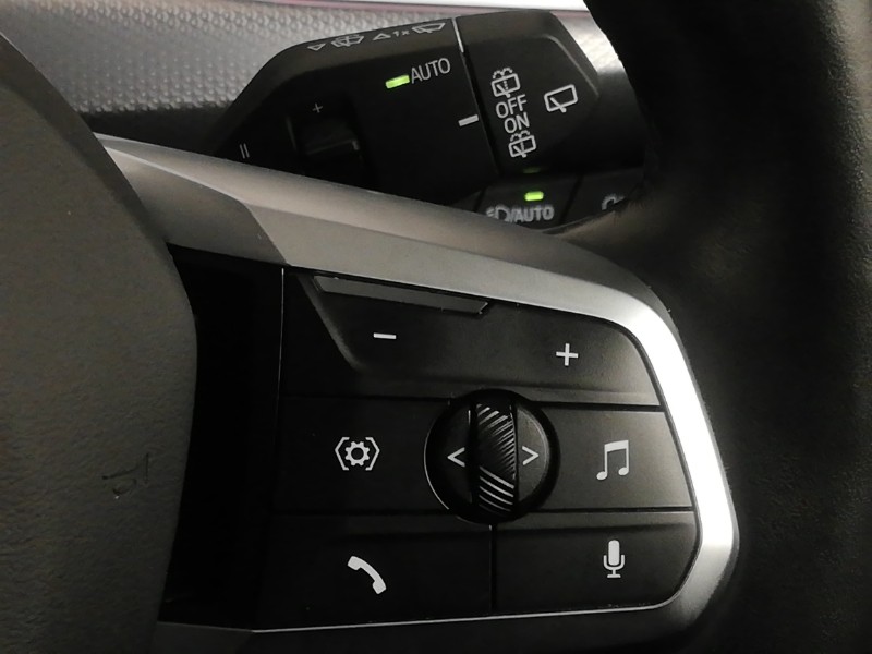 Used BMW iX1 2023 for sale - 76071393: Photo 18