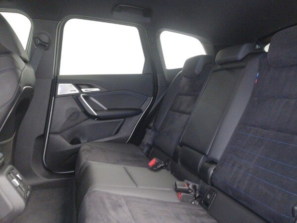 Used BMW iX1 2023 for sale - 76071393: Photo 6