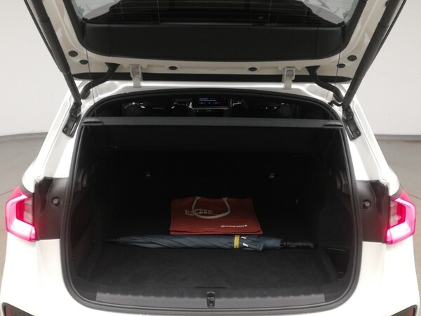 Used BMW iX1 2023 for sale - 76071393: Photo 8