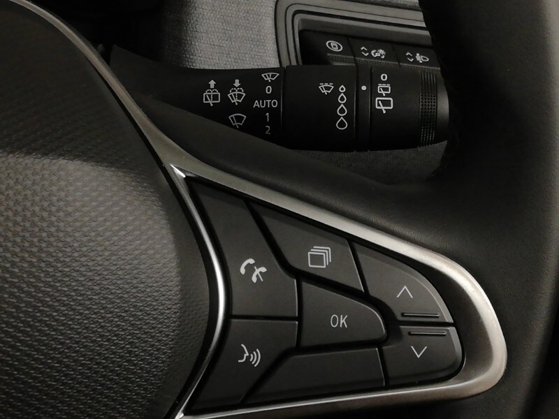 Used Renault Clio 2025 for sale - 76165913: Photo 18