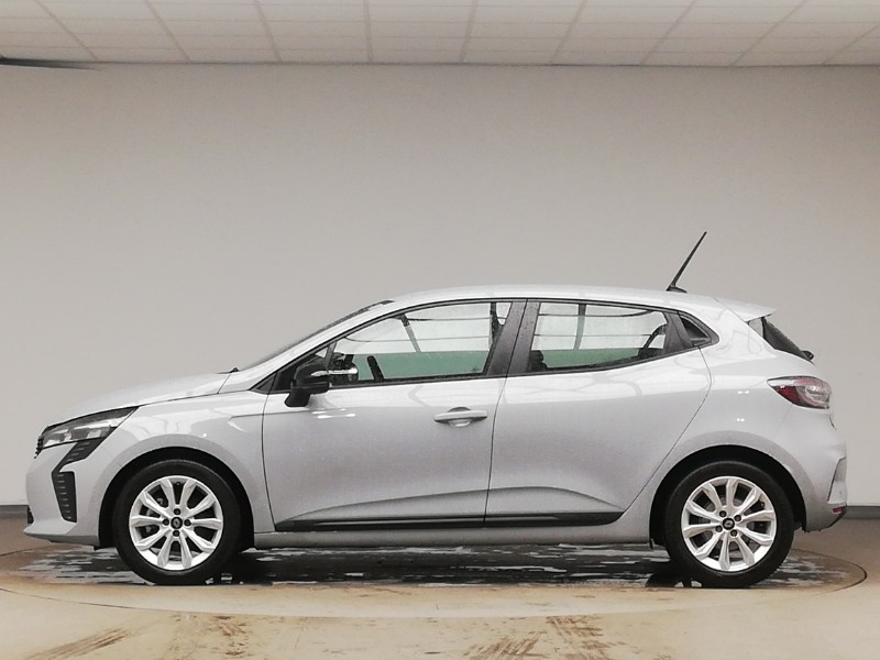 Used Renault Clio 2025 for sale - 76165913: Photo 4