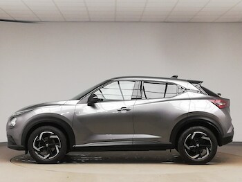 Used Nissan Juke 2023 for sale - 77776987: Photo