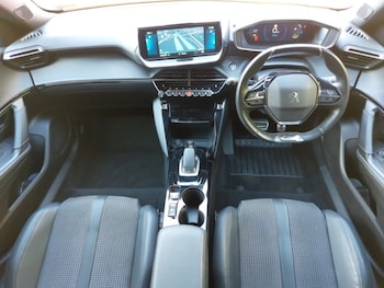 Used Peugeot 2008 2021 for sale - 78146843: Photo