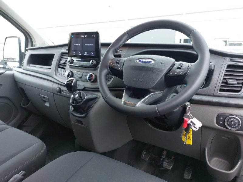 Used Ford Transit Custom 2023 for sale - 78033536: Photo 2