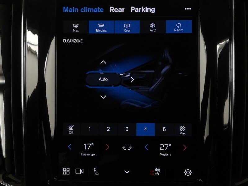 Used Volvo XC60 2023 for sale - 77482740: Photo 17