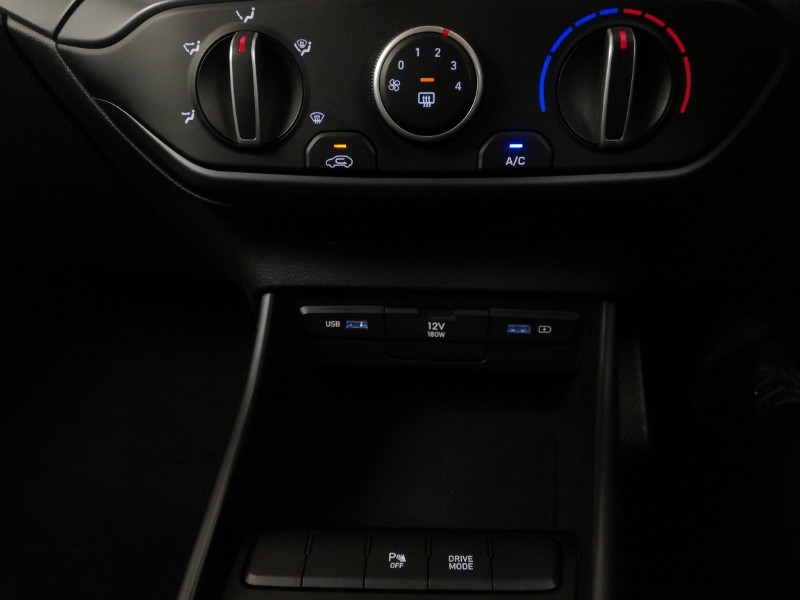 Used Hyundai i20 2022 for sale - 76121003: Photo 17