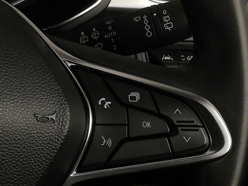 Used Renault Captur 2022 for sale - 76397409: Photo 19