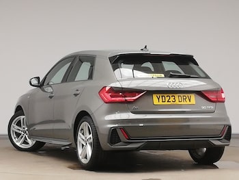 Used Audi A1 2023 for sale - 77352870: Photo