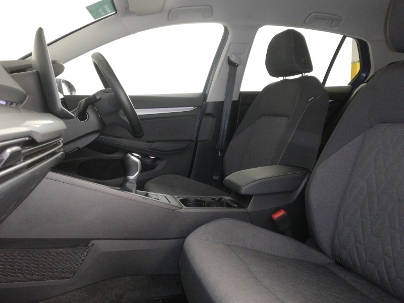 Used Volkswagen Golf 2024 for sale - 76978396: Photo 5