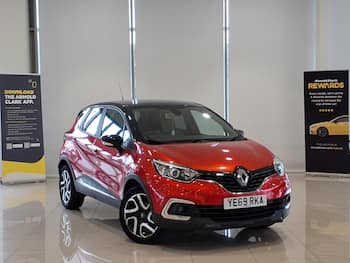 Used Renault Captur 2019 for sale - 79714411: Photo