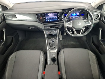 Used Volkswagen Polo 2024 for sale - 78783204: Photo