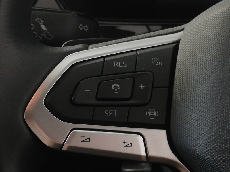 Used Volkswagen T-Cross 2023 for sale - 77948042: Photo 18