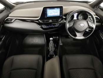 Used Toyota C-HR 2021 for sale - 74172373: Photo