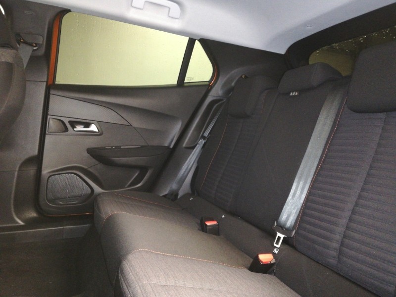 Used Peugeot 2008 2022 for sale - 76880091: Photo 6