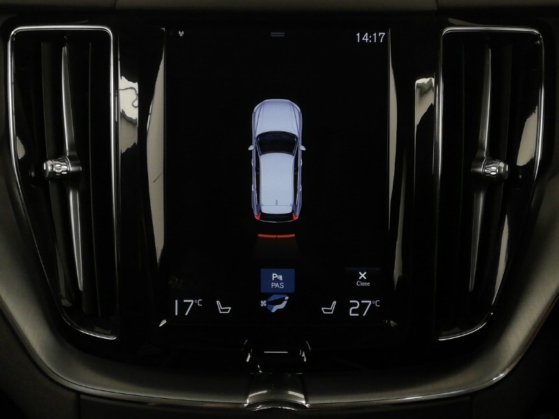 Used Volvo XC60 2018 for sale - 77126445: Photo 11