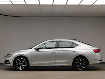 Used Skoda Octavia 2021 for sale - 77856207: Photo