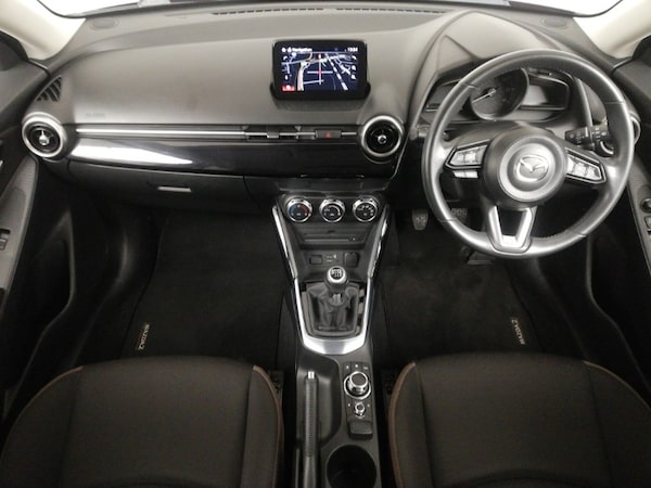 Used Mazda Mazda2 2020 for sale - 76103619: Photo 2