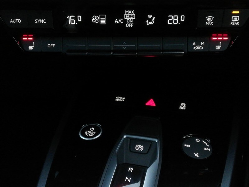 Used Audi Q4 e-tron 2023 for sale - 77569161: Photo 13