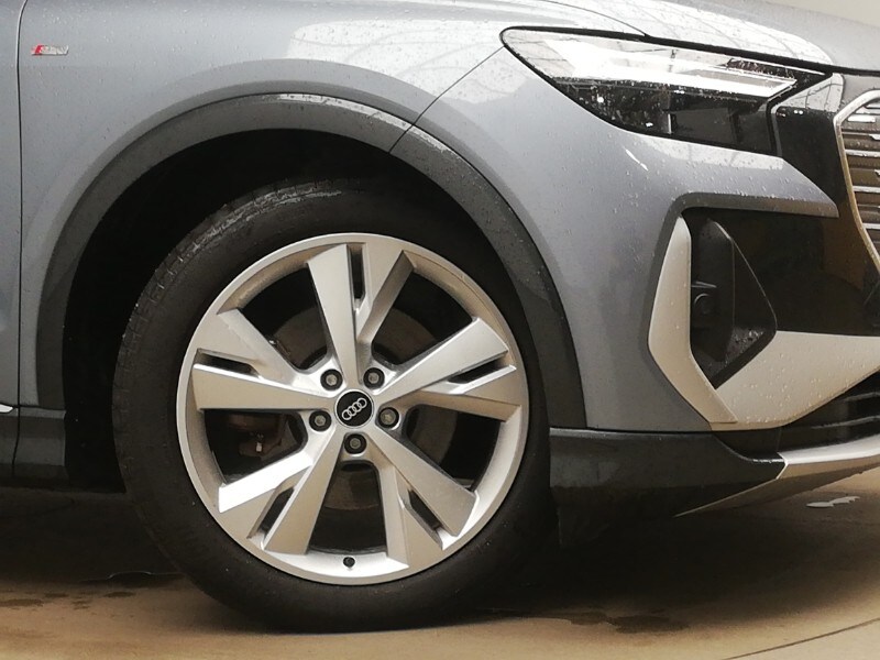 Used Audi Q4 e-tron 2023 for sale - 77569161: Photo 9