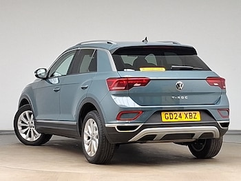 Used Volkswagen T-Roc 2024 for sale - 78953193: Photo
