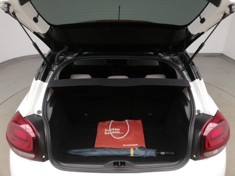 Used Citroen C3 2023 for sale - 76628737: Photo 8