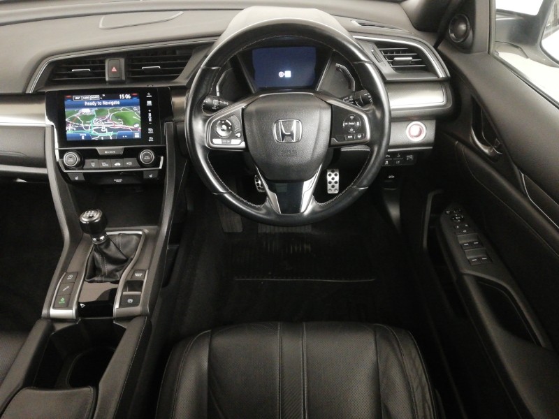 Used Honda Civic 2018 for sale - 77682627: Photo 7