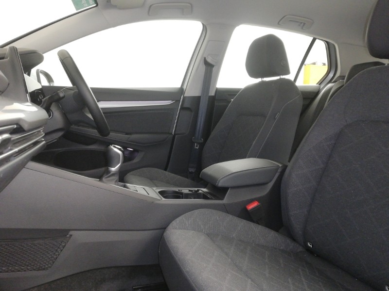 Used Volkswagen Golf 2023 for sale - 76639295: Photo 5