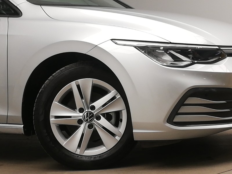 Used Volkswagen Golf 2023 for sale - 76639295: Photo 9