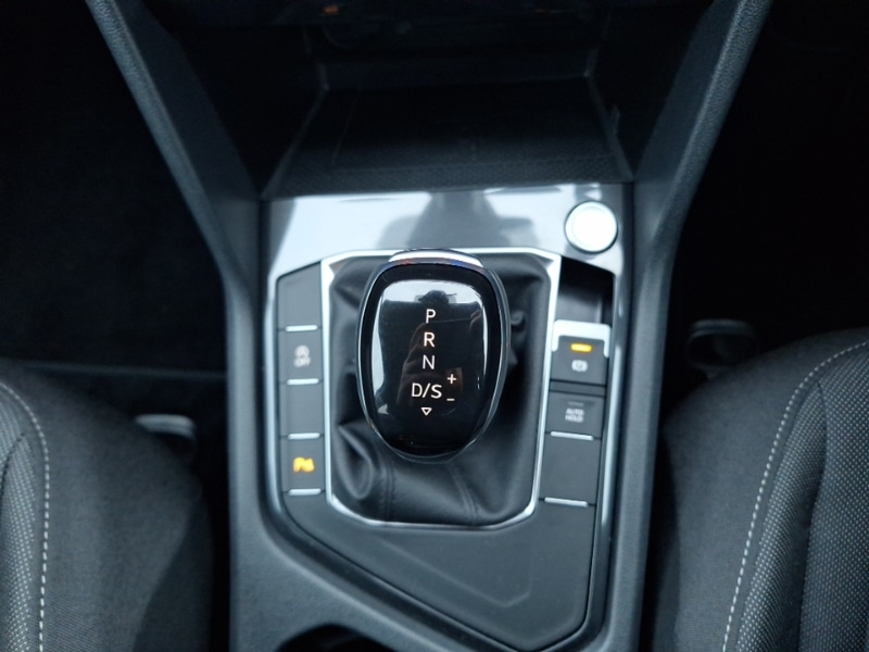 Used Volkswagen Tiguan Allspace 2025 for sale - 76970549: Photo 12