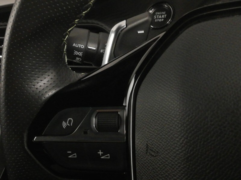 Used Peugeot 2008 2022 for sale - 77933306: Photo 19