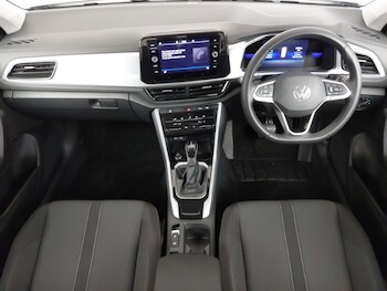 Used Volkswagen T-Roc 2023 for sale - 78355514: Photo