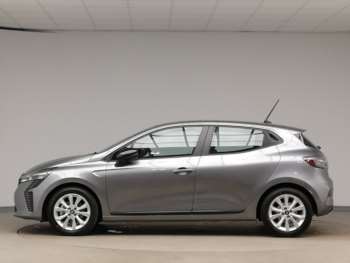 Used Renault Clio 2024 for sale - 74652565: Photo