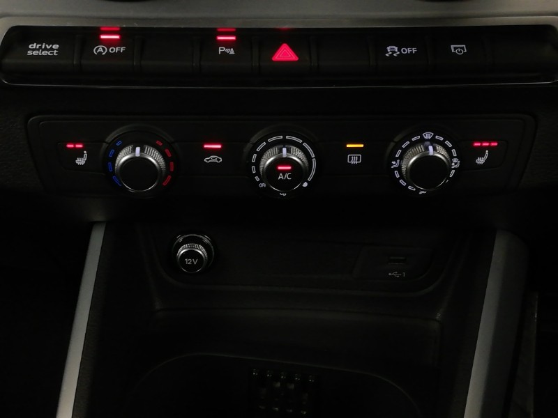 Used Audi Q2 2020 for sale - 77837648: Photo 17