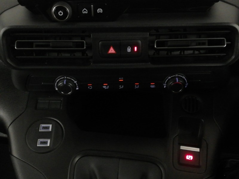 Used Vauxhall Combo 2024 for sale - 76365473: Photo 17