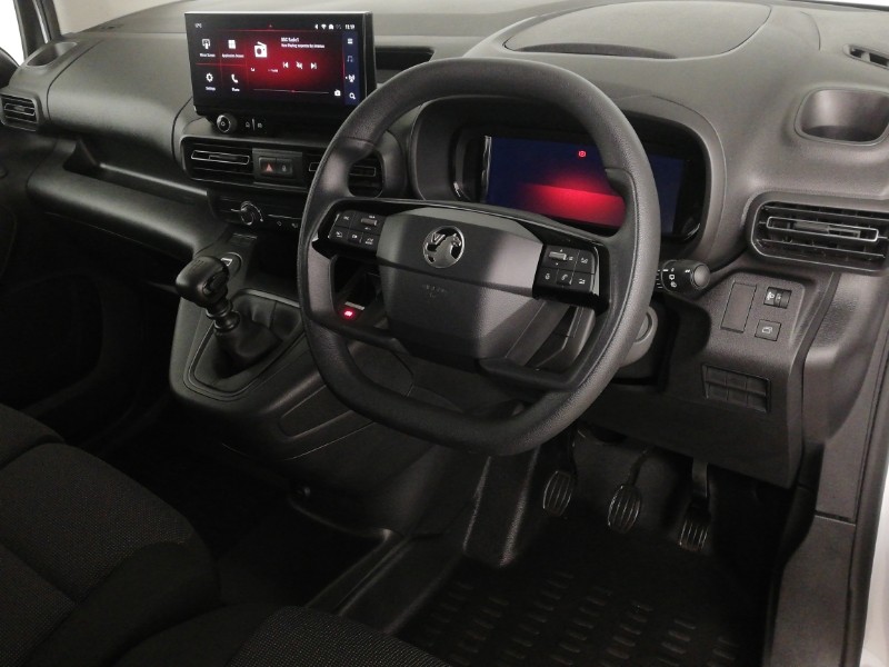 Used Vauxhall Combo 2024 for sale - 76365473: Photo 2