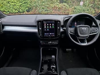 Used Volvo XC40 2025 for sale - 79723502: Photo