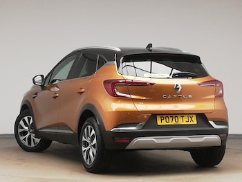 Used Renault Captur 2020 for sale - 75629125: Photo