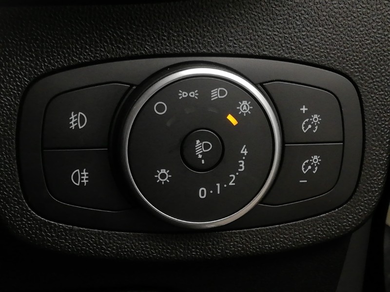 Used Ford Fiesta 2018 for sale - 77085780: Photo 18