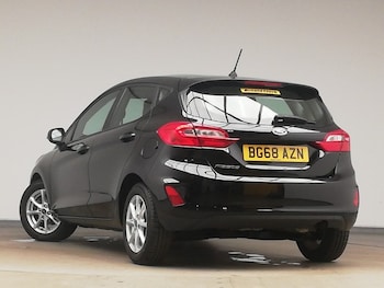 Used Ford Fiesta 2018 for sale - 77085780: Photo