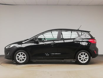Used Ford Fiesta 2018 for sale - 77085780: Photo