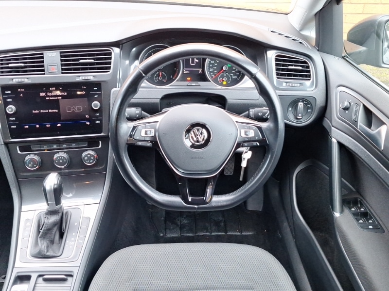 Used Volkswagen Golf 2018 for sale - 77623921: Photo 11