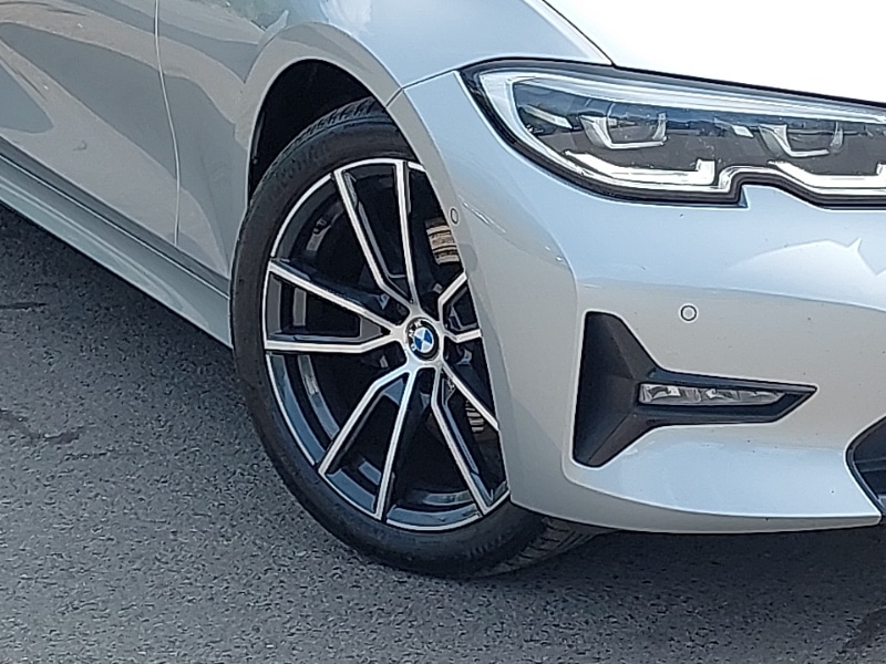 Used BMW 3 Series 2019 for sale - 76687867: Photo 9