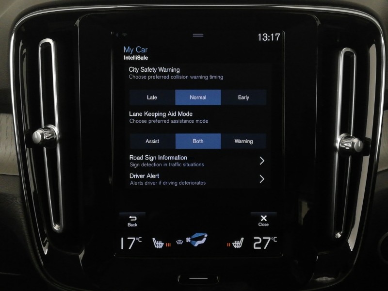 Used Volvo XC40 2021 for sale - 77544127: Photo 16