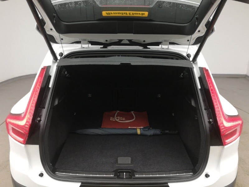 Used Volvo XC40 2021 for sale - 77544127: Photo 8