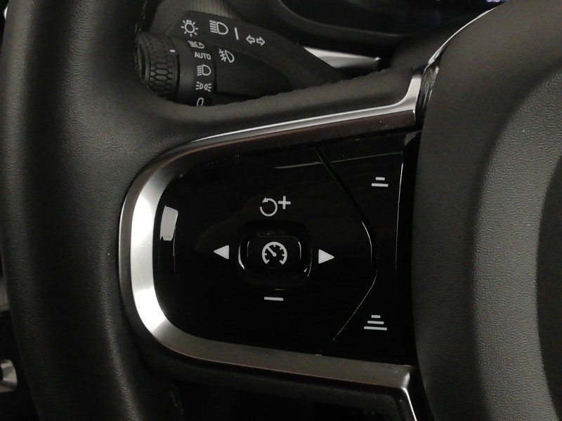 Used Volvo XC60 2023 for sale - 77070418: Photo 14