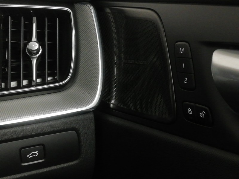 Used Volvo XC60 2023 for sale - 77070418: Photo 18