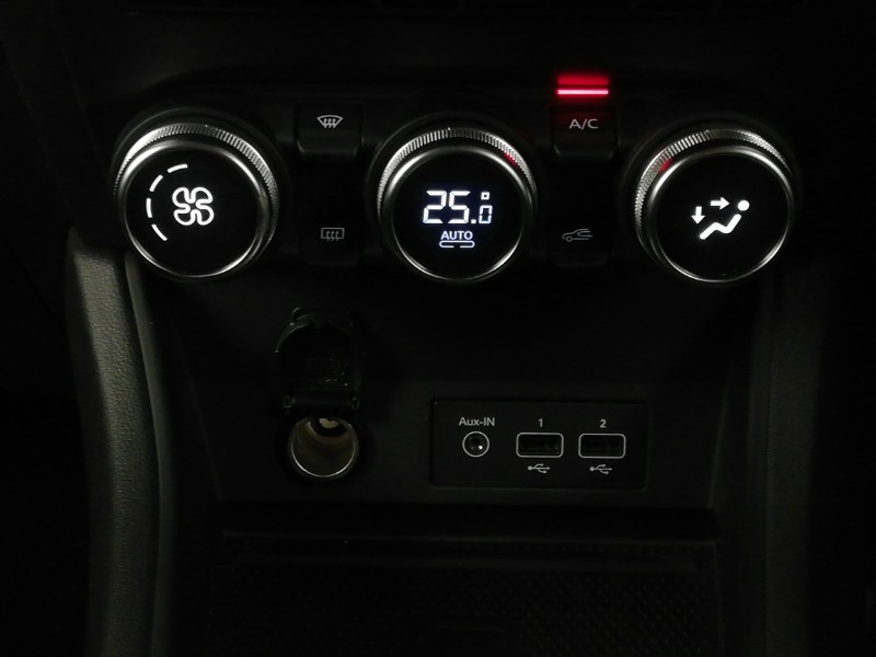 Used Renault Captur 2022 for sale - 76052798: Photo 17
